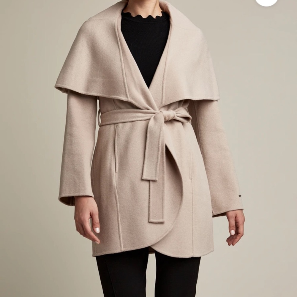 NWT-Tahari Marilyn Shawl wrap wool coat